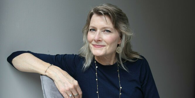Porträt der Schriftstellerin Jennifer Egan