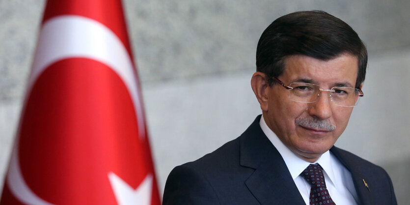 Porträt Ahmet Davutoglu