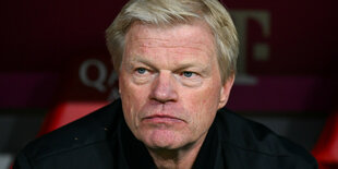 Oliver Kahn guckt grimmig