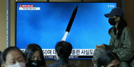 Ein Videobildschirm mit dem Bild einer Rakete