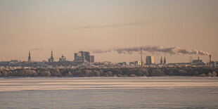 Skyline von Tallin im Winter