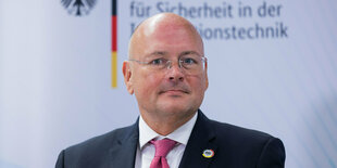 Porträt von Arne Schönbohm