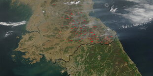 Satellitenaufnahme der innerkoreanischen Grenze