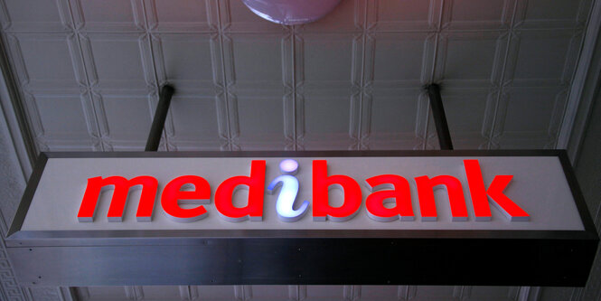 Firmenschild der Versicherung medibank