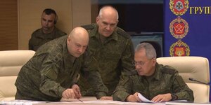 Lagebesprechung im russischen Militär