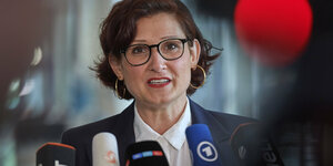 Antidiskriminierungsbeauftragte Ferda Ataman.