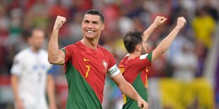 Ronaldo zeigt seine Faust