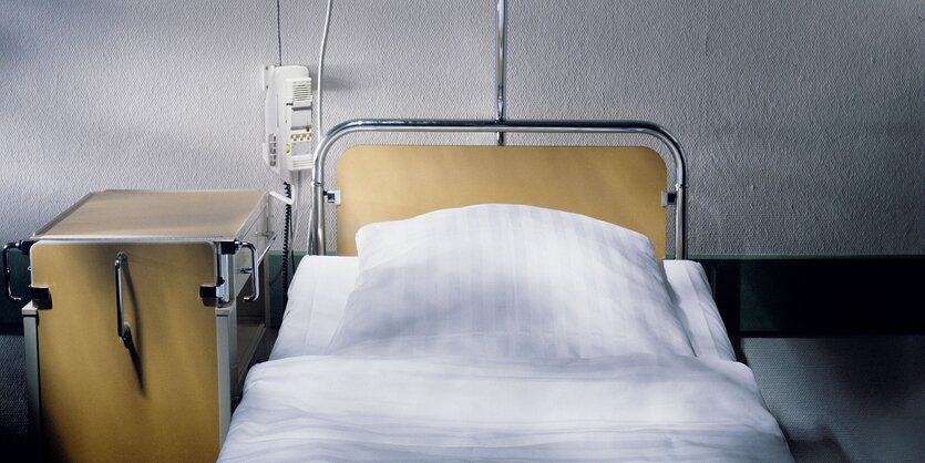 Ein Krankenhausbett