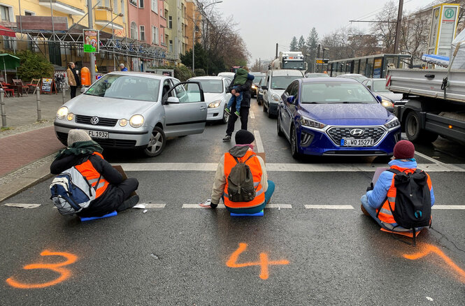 Straßenblockade der Letzten Generation