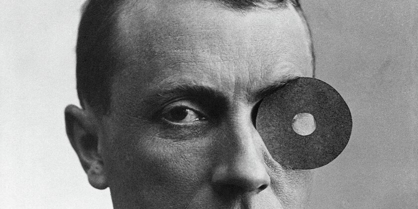 Portrait von Jean Arp aus dem Jahr 1926