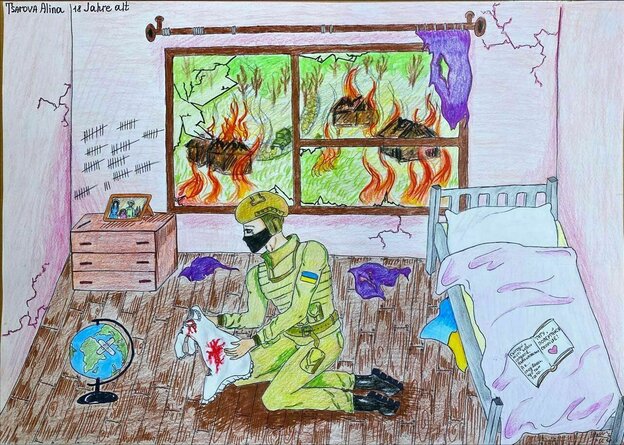 Zeichnung: Ein Soldat in einem Zimmer, draußen vor dem Fenster brennende Häuser