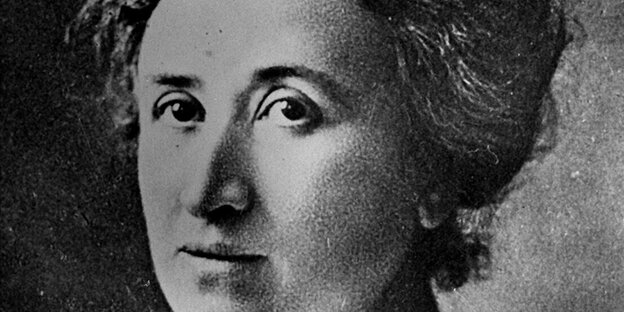 Rosa Luxemburg auf einem undatierten Portraitfoto.