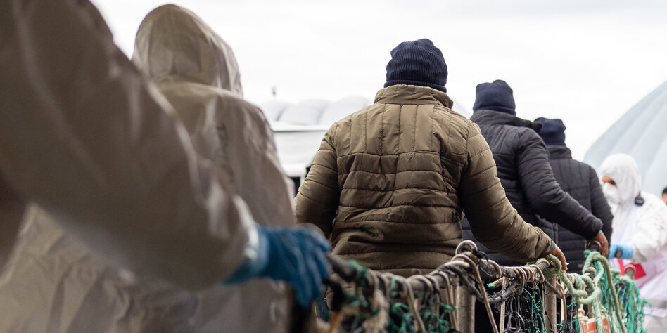 Refugees in the Mediterranean: 108 rescued landed in Livorno