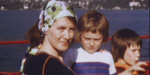 Annie Ernaux mit ihren Söhnen
