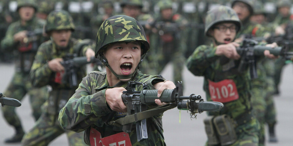 Tensions with China: Taiwan extends conscription