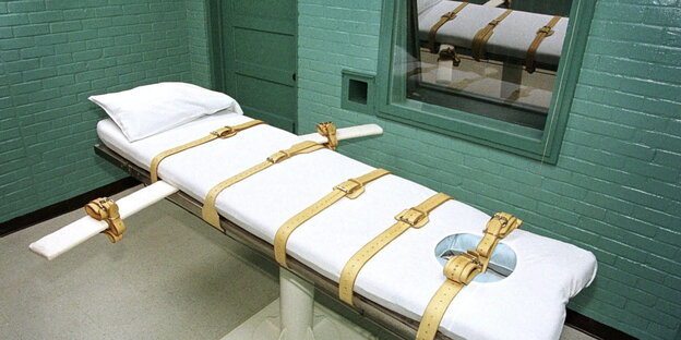 Blick in eine Zelle in einem US-Gefängnis, in der Menschen mit Giftspritze exekutiert werden