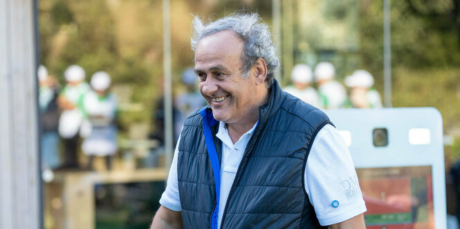 Portraitaufnahme von Michel Platini