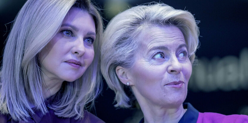 Das Bild zeigt u. a. EU-Kommissionspräsidentin von der Leyen.