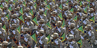 Parade der iranischen Revolutionsgarde