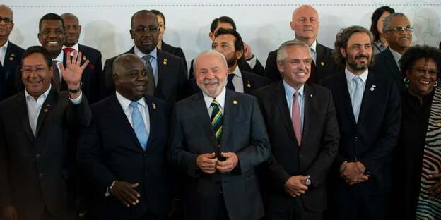 Politiker aus Argentinien, Bolivien, Brasilien beim celac Treffen in Buenos Aires