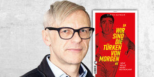 Das Bild zeigt Ulrich Gutmair und sein Buch „Wir sind die Türken von morgen“.