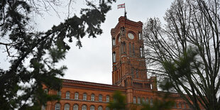 Das Rote Rathaus, Sitz der Regierenden Bürgermeisterin sowie des Senats von Berlin