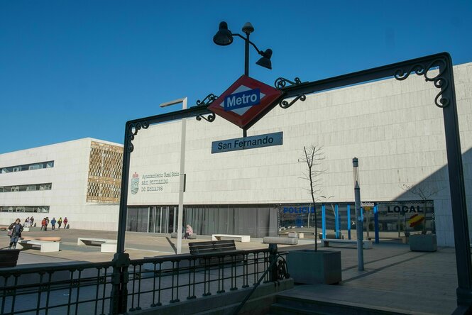 Der Eingang zur U-Bahn San Fernando