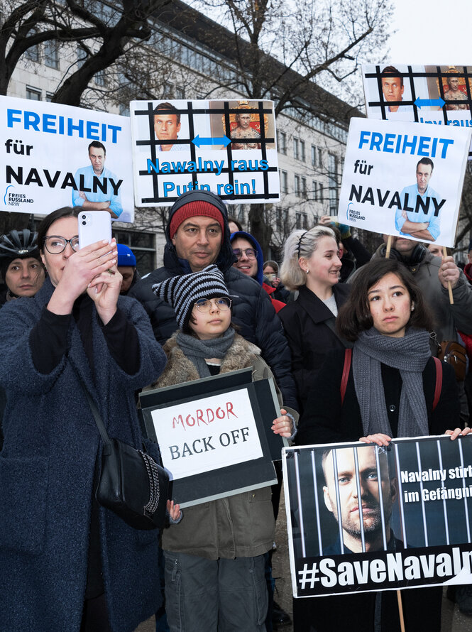 Demonstranten forder die Freilassung von Navalny