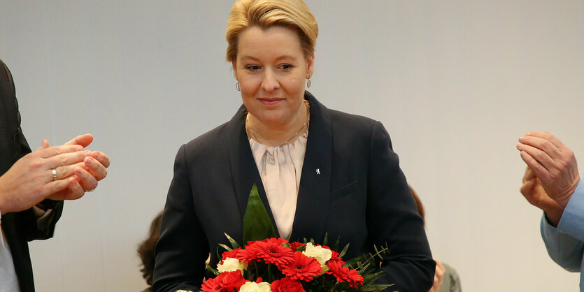 Franziska Giffey (SPD) auf einer Bühne