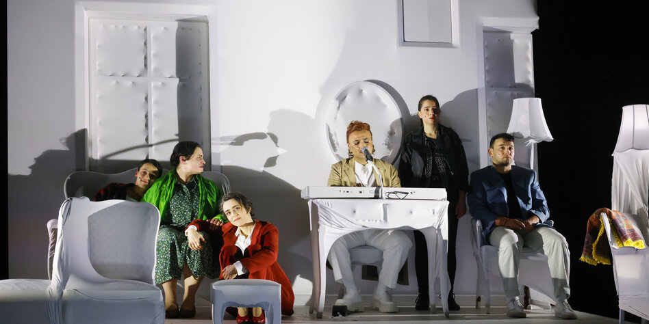 Fatma Aydemir’s “Jinns” in the theater: The hole in the family
