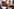 Greta Thunberg und Vanessa Nakate (links) protestieren in Davos