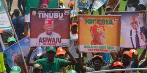 People supporting the candidate Tinubu