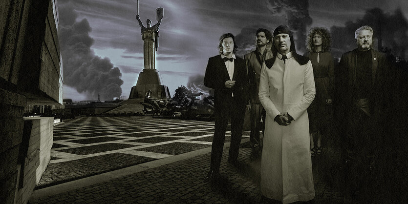 Laibach in bombastischer Fotocollage inklusive Rauchsäule im Hintergrund