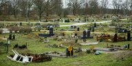Übersicht über muslimische Gräber auf dem Friedhof in Gatow