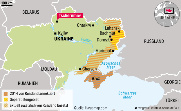 Karte der Ukraine, hervorgehoben russisch besetzte Gebiete, Frontverlauf und die Stadt Tschernihiw im Norden, nahe der Grenze zu Belarus