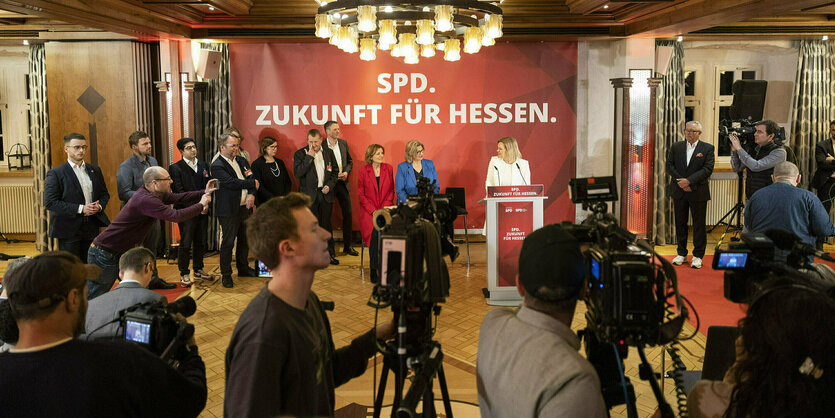 Nancy Faeser spricht bei einer Pressekonferenz