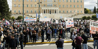 Demonstration in Athen nach dem Zugunglück im Tempital