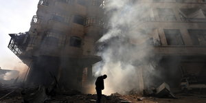 Von der syrischen Luftwaffe zerstörte Häuser in Damaskus (Archivbild 2013)