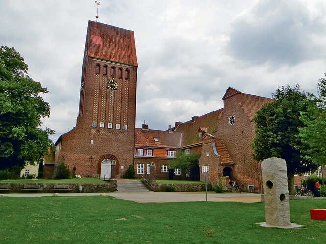 Die St. Johannes Kirche in Lübeck-Kücknitz