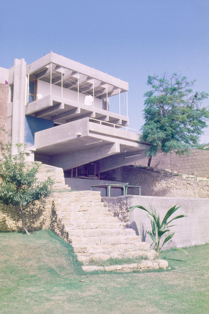 Die Villa von Yasmeen Lari