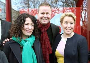 Klaus Lederer mit Bettina Jarasch und Franziska Giffey Klaus Lederer mit Bettina Jarasch und Franziska Giffey