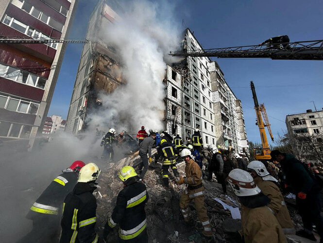 Dasselbe Wohnhaus am Morgen danach