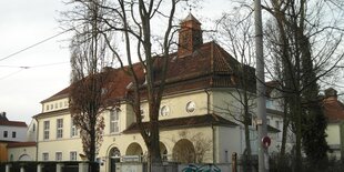 Die Alte Pathologie in der Straße Am Schwarzen Meer in Bremen