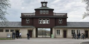Das Eingangstor zur Gedenkstätte Buchenwald