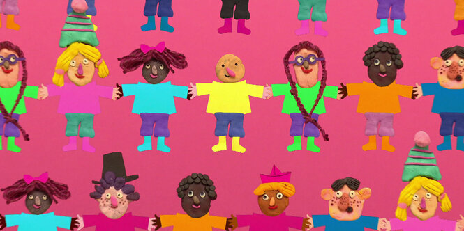 Zeichentrickfiguren, die aus diversen Kindern bestehen, aus dem KiKa-Format 
