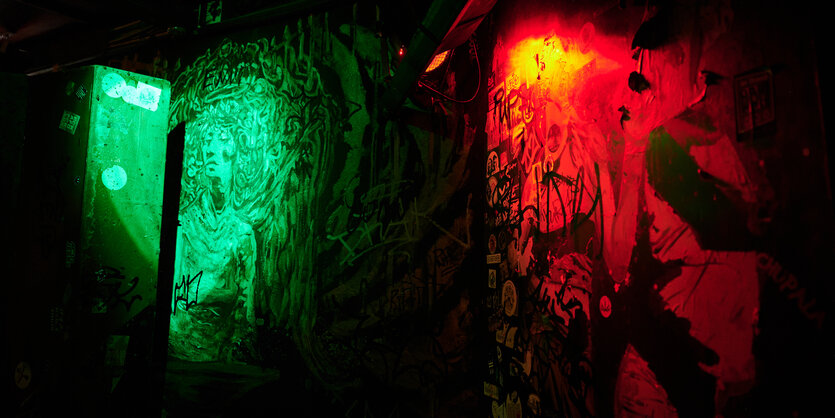 Lichtspiel in einem Berliner Club