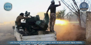 Kämpfer der Al-Nusra-Front auf einem Pickup