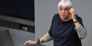 Claudia Roth im Bundestag