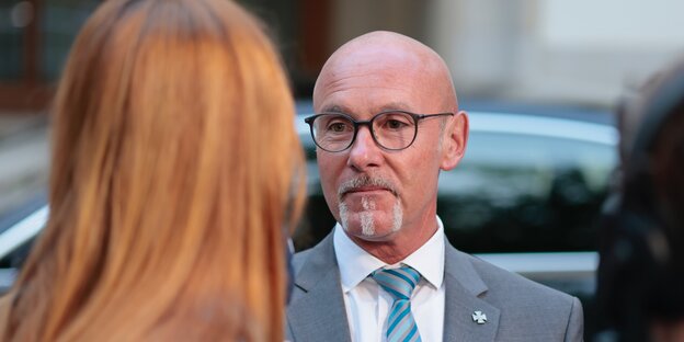 NPD-Landeschef Kurt Kleinschmidt im Interview nach der Kommunalwahl in Schleswig-Holstein