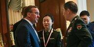Boris Pistorius (SPD,l), Bundesminister der Verteidigung, trifft sich mit General Li Shangfu, Verteidigungsminister von China